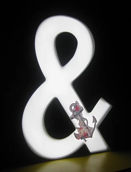 Ampersand Anchor 3.jpg