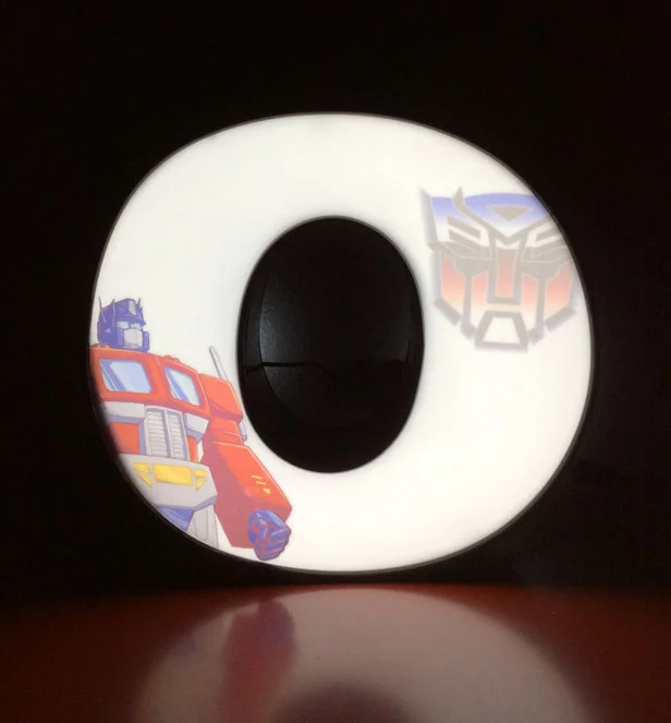 O Optimus small 2.jpg