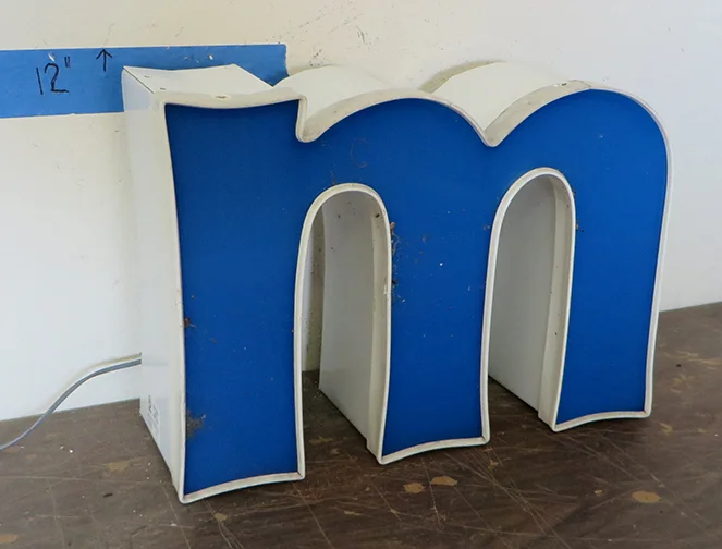 m 01.JPG