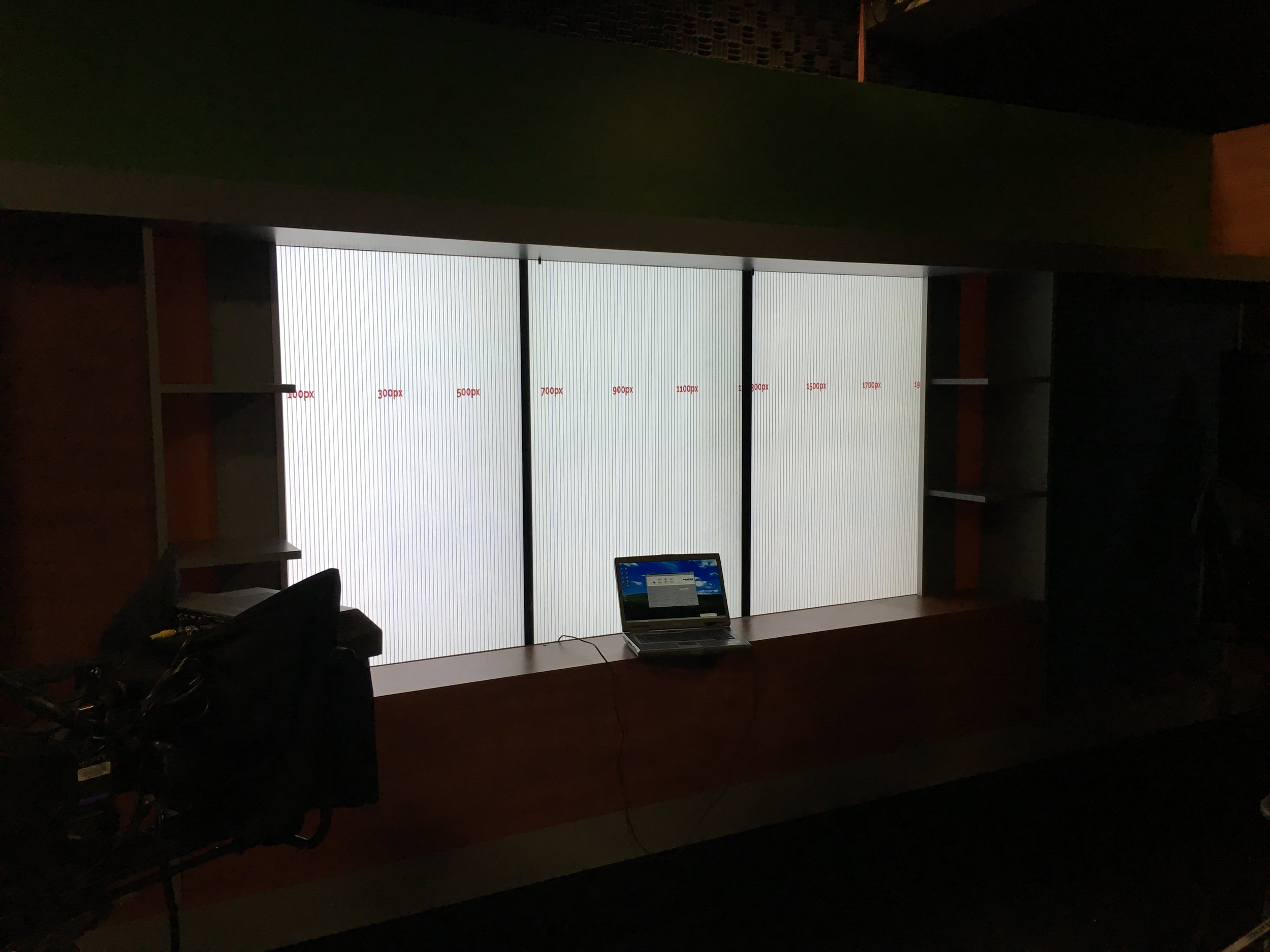 Using the vertical pattern to compensate for the width of the bezels.