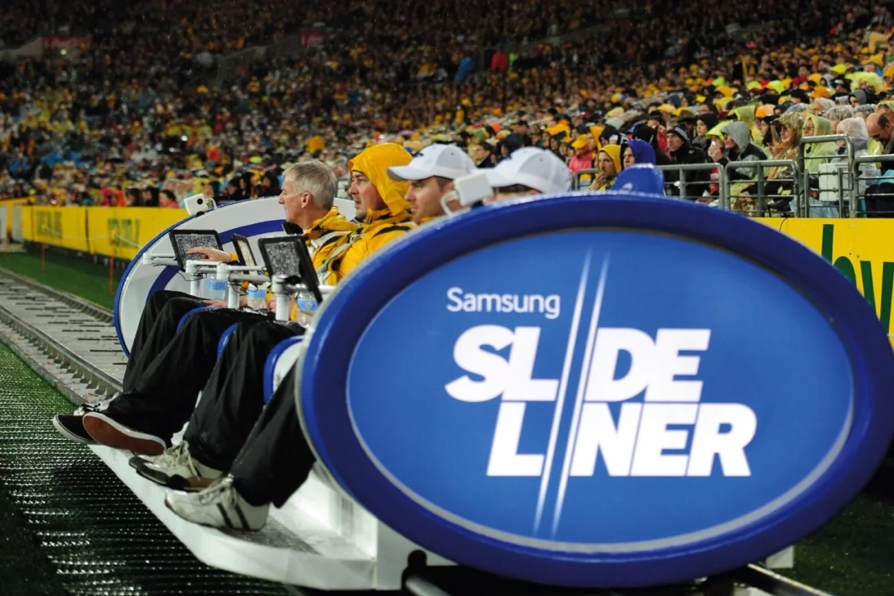 Samsung I  Slideliner