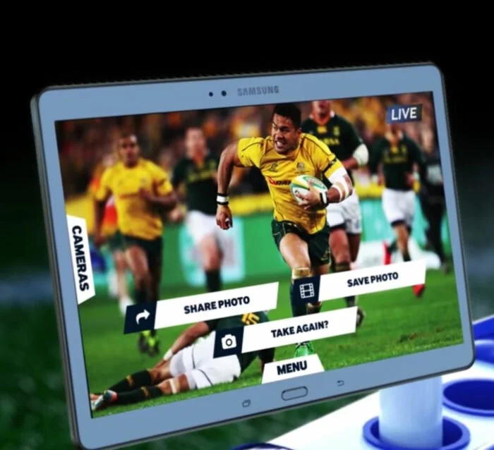 04_Samsung_SlideLiner_InteractiveScreen_01-700x638.jpg