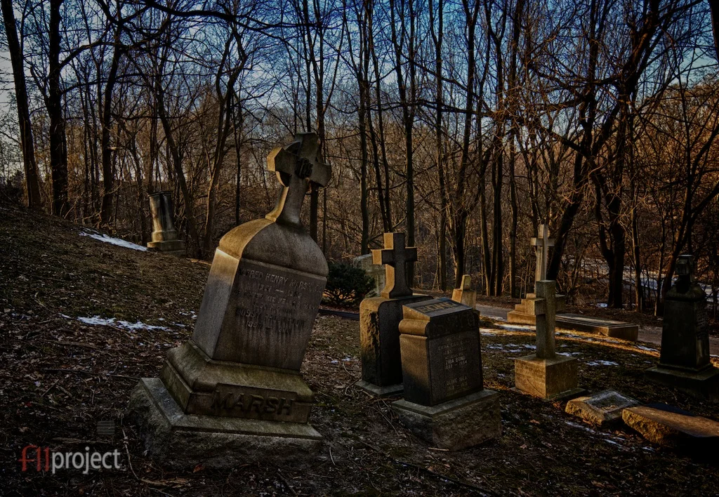 AU_SaintJamesCemetery_3221_HDR.jpg