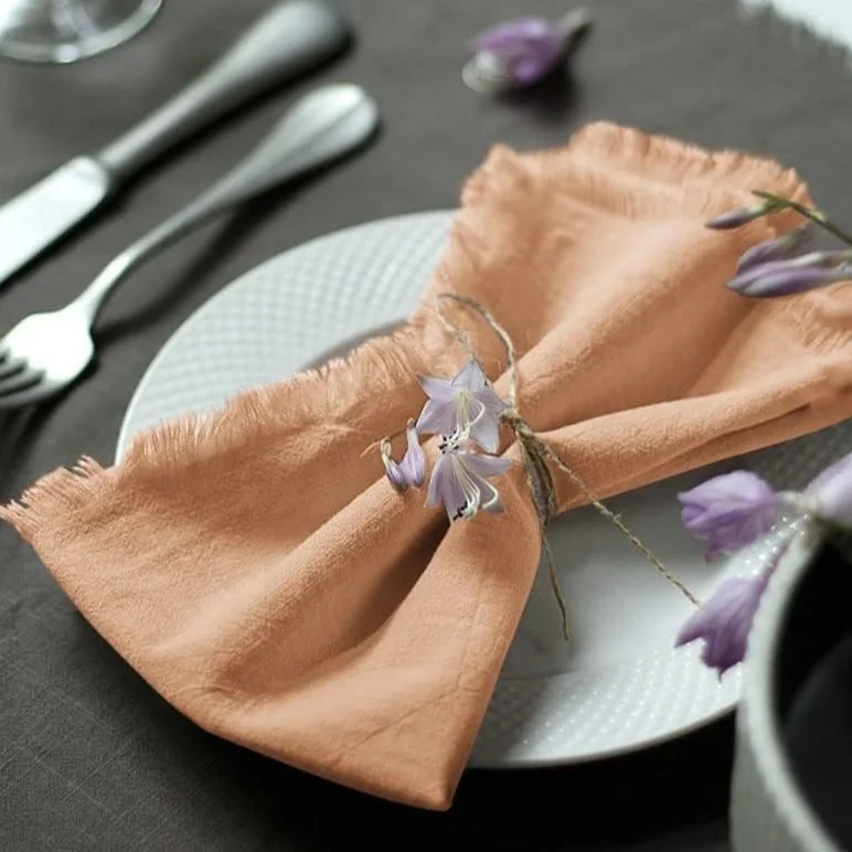 CARMEL CREAM FRINGE NAPKIN