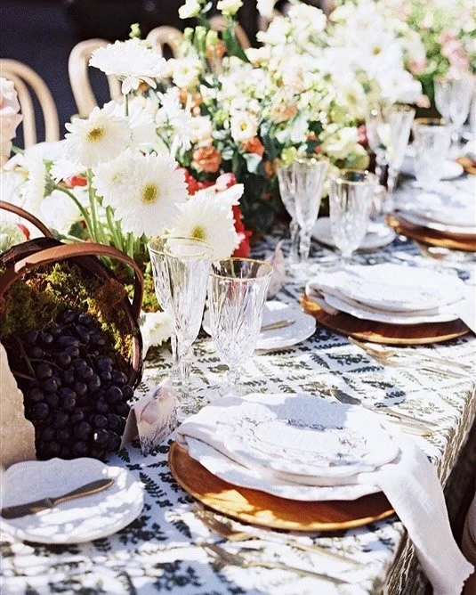 Always love the effects photos have when taken on film, like it&rsquo;s from an old movie! 💞

Host: @styledshootsacrossamerica 
Planning: @heatherbengeofficial &amp; @alexiawoolumssaa 
Photography: @cassyvphoto 
Assistant Planners: @nicolelouise.cou