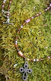 A little faith - Beaded Necklace Tutorial and Giveaway