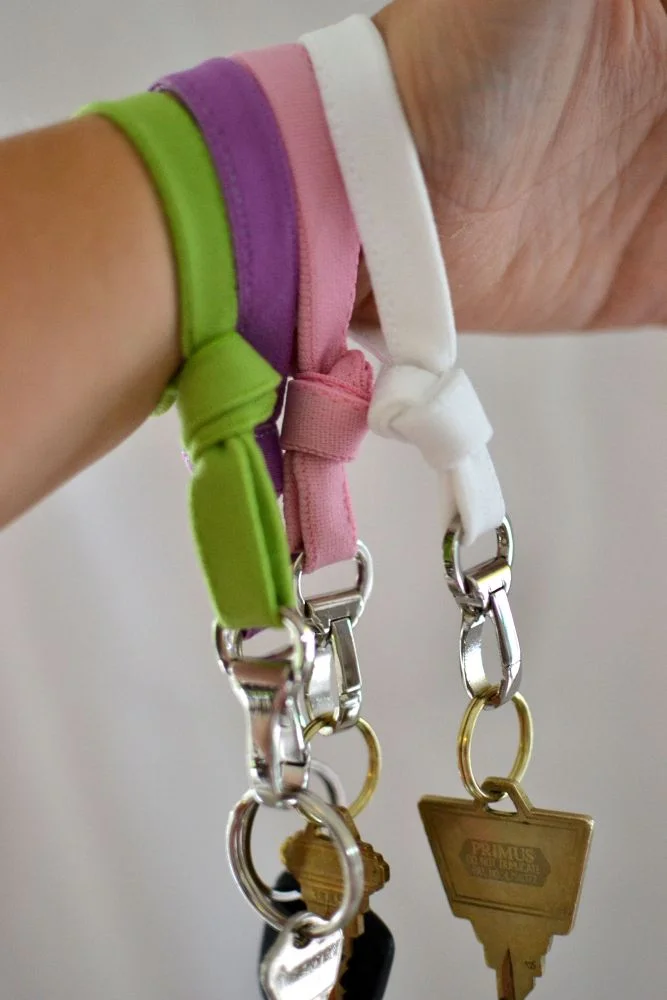New Tutorial Tie the Knot Key Fobs ??? SewCanShe Free Sewing Patterns