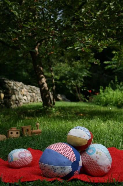 Fabric Beach Ball by The Purl Bee
