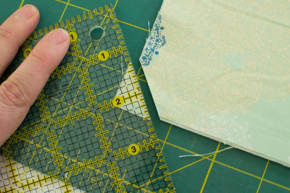 How to Sew Cloth Napkins the regular method and the speed method