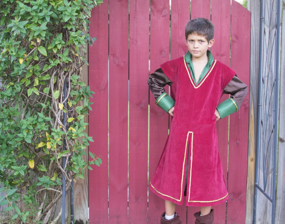 Carl trying to be threatening like Aragorn.
