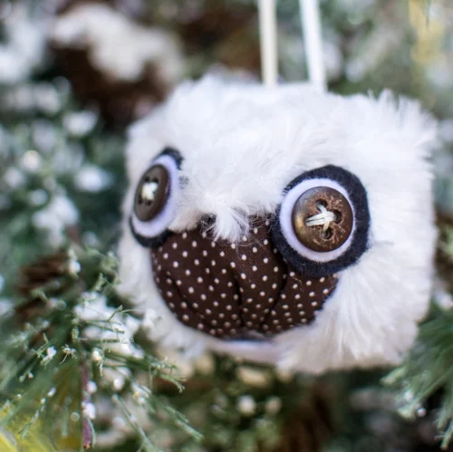 How to sew cute owl ornaments.