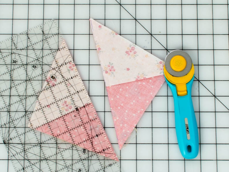 how to sew quarter square triangles
