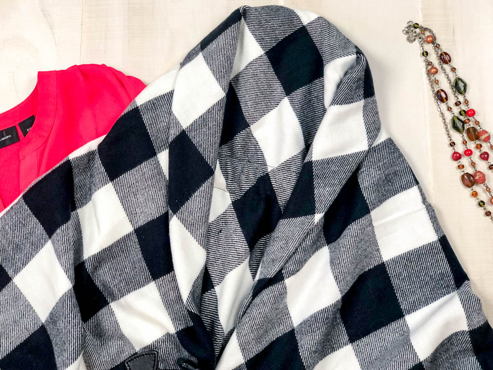 How To Sew A Blanket Wrap Using Fabric