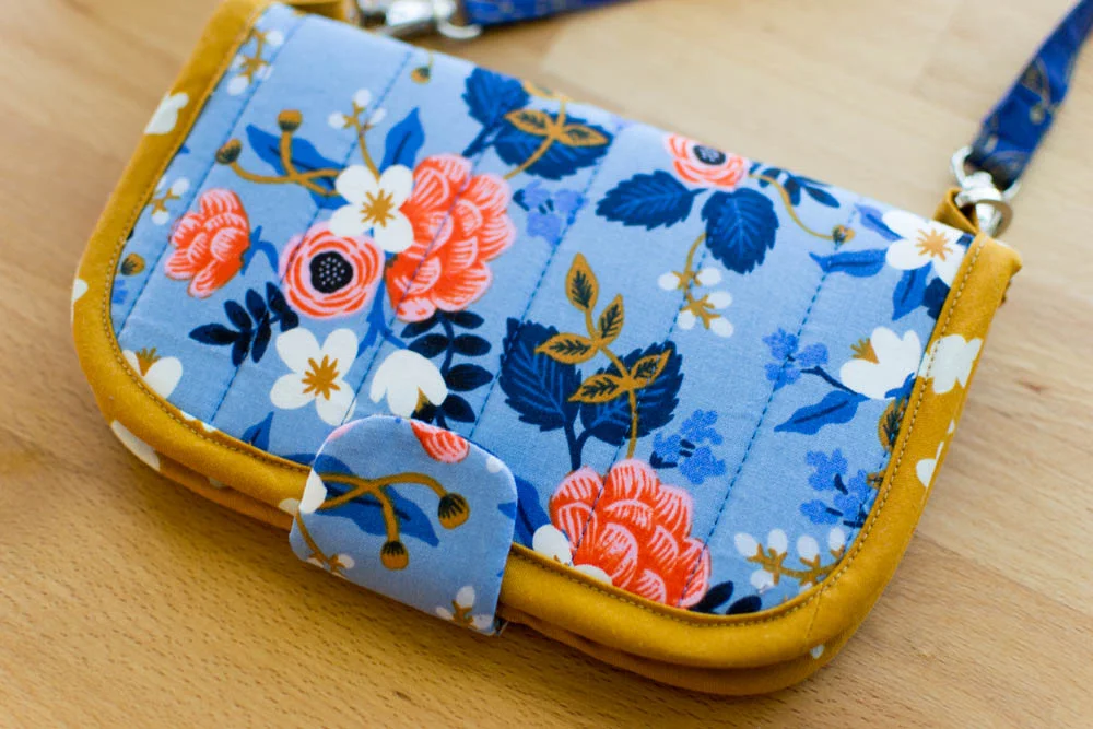 Fold and Stitch Wallet {new tutorial} — SewCanShe Free Sewing