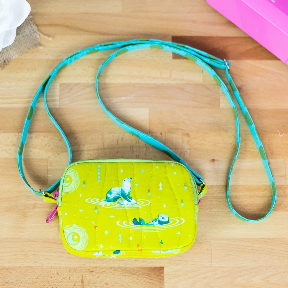 Show Off Saturday Another Triple Zip Bag She Sews Bloglovin 
