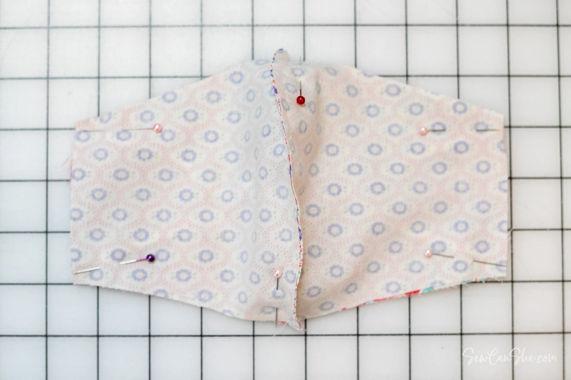 How to Sew a Face Mask with Adjustable Elastic Ear Loops — SewCanShe