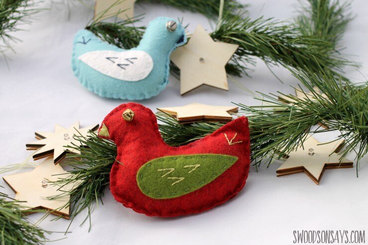 embroidered-bird-ornament-pattern.jpg