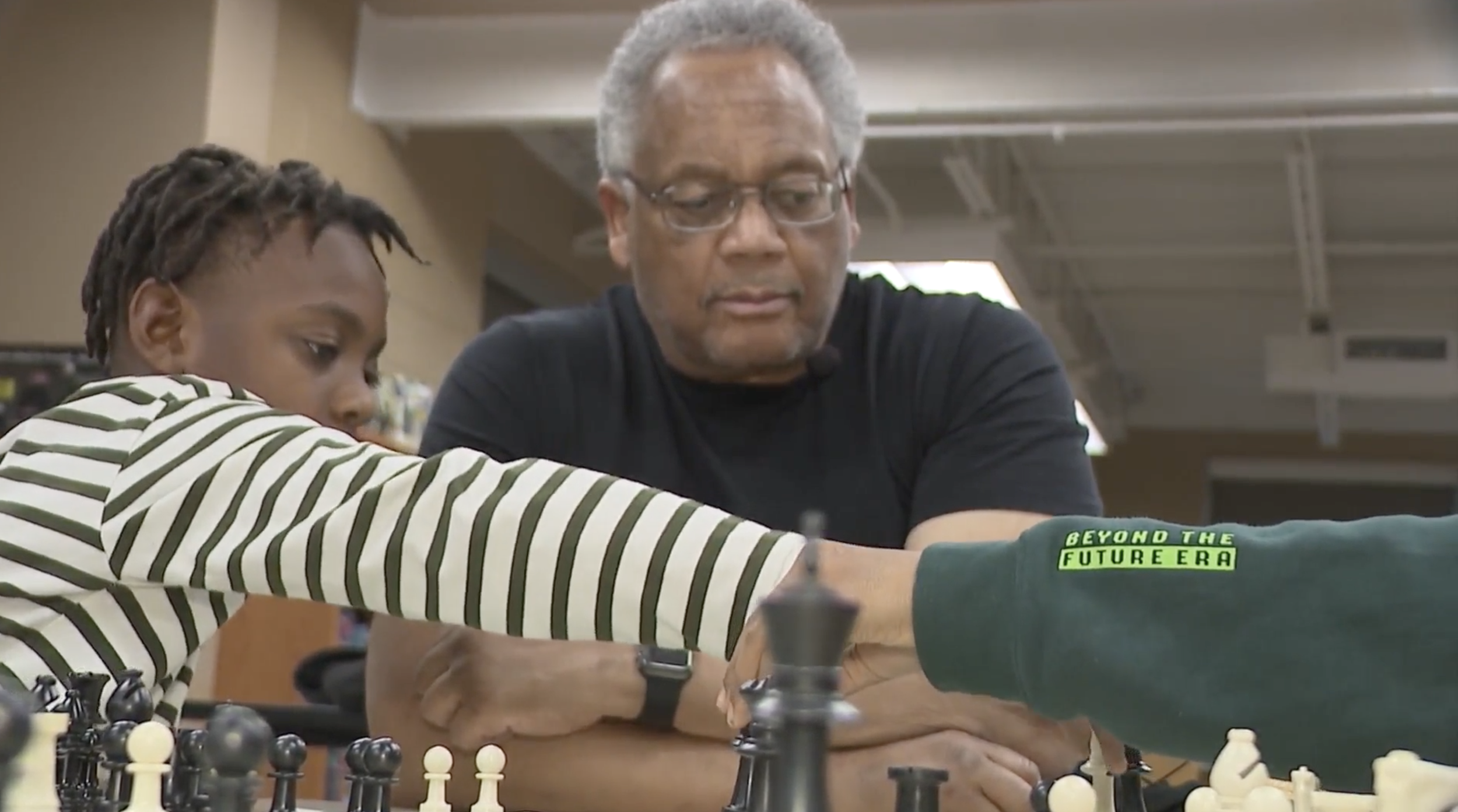 FOX4 TV features LINC chess teacher, hall of famer; sign up now for March  tournament — Local Investment Commission