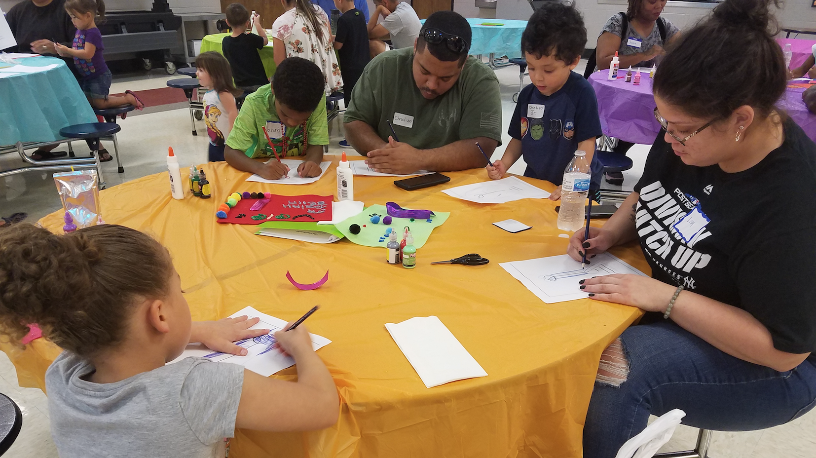 Family teams come up with their own creations from the same starting point in “scribbles.”