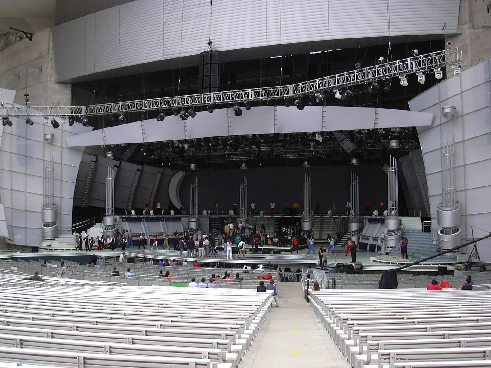 Viña del Mar 2004, Camilo Sesto