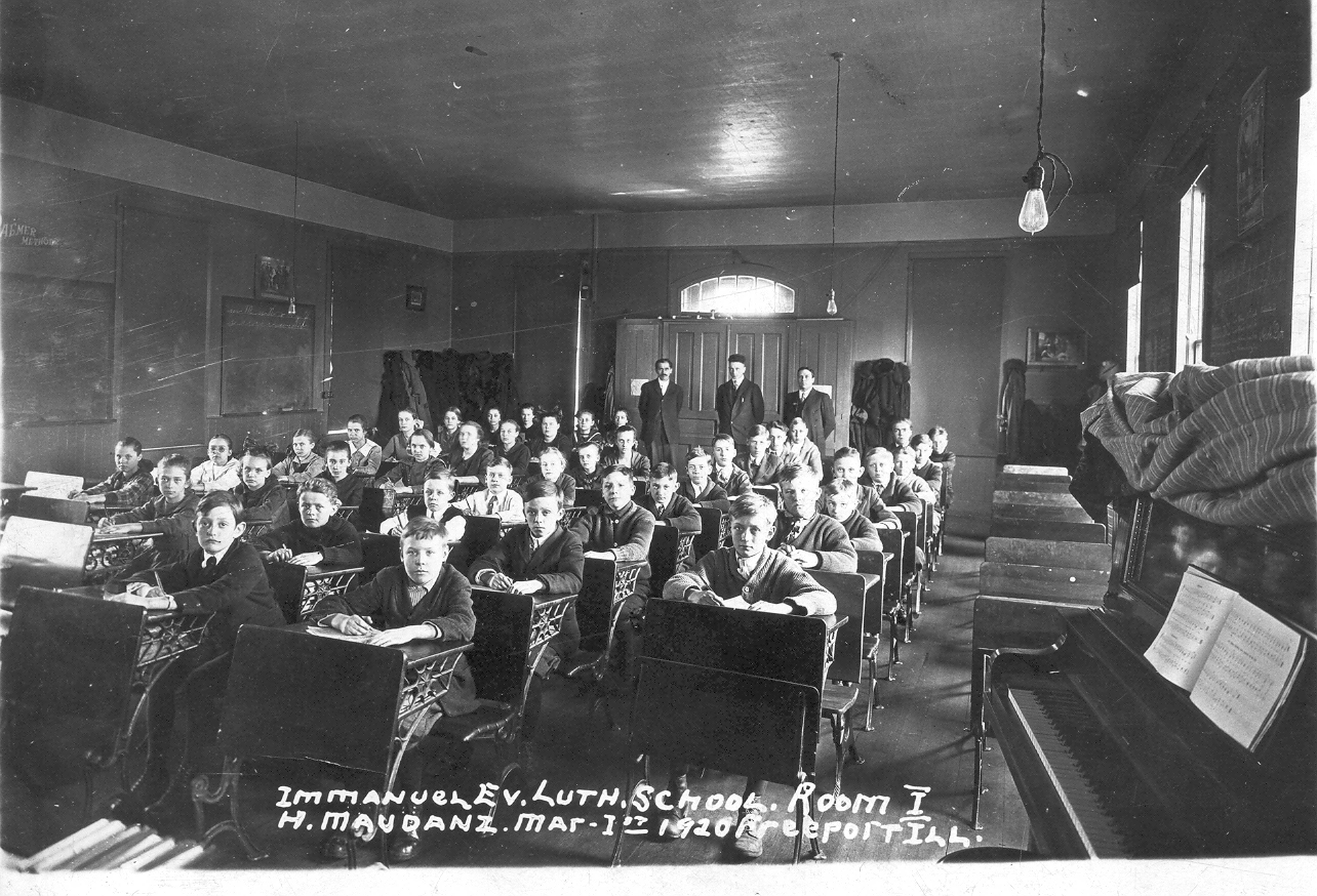 School 1920.png