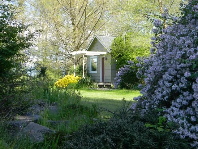 Cozy home in town, Minnie Lane, Langley