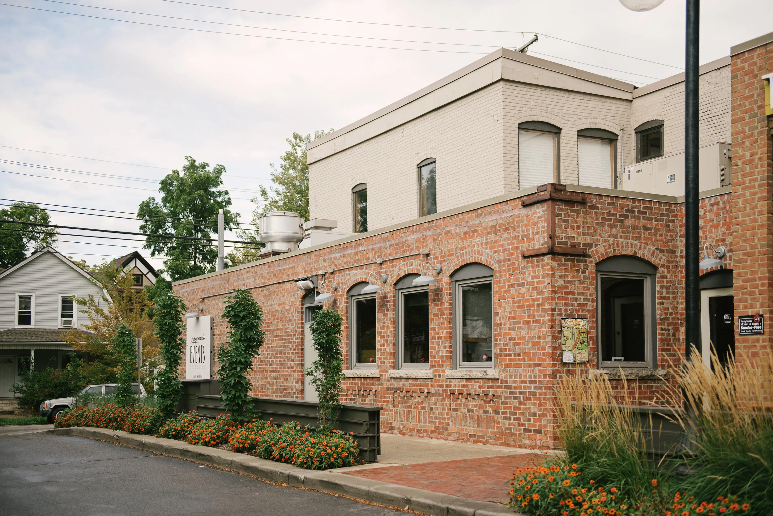 details_091215_1.jpg