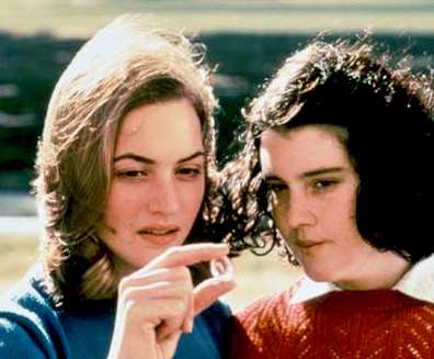 kate_winslet_melanie_lynskey_in_heavenly_creatures.jpg