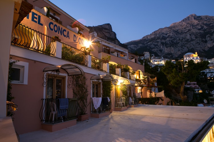 Hotel.jpg