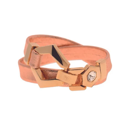 <p><strong>BOLD</strong></p> DOUBLE WRAP