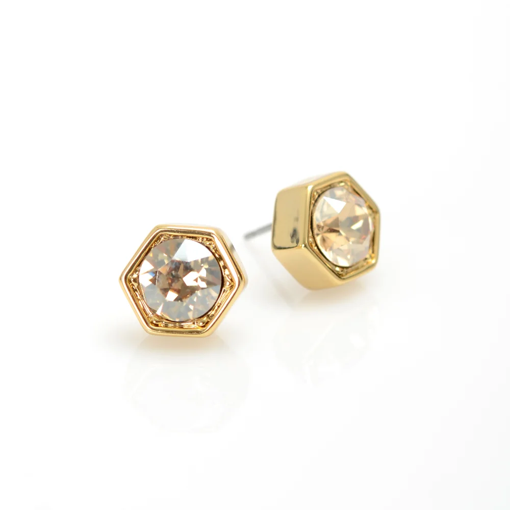 <p><strong>BOLD</strong></p> STUD EARRINGS