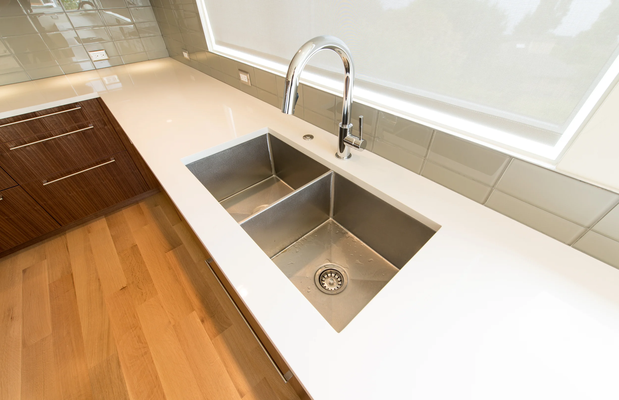 BUILD LLC Innis Arden North Kitchen 08.jpg
