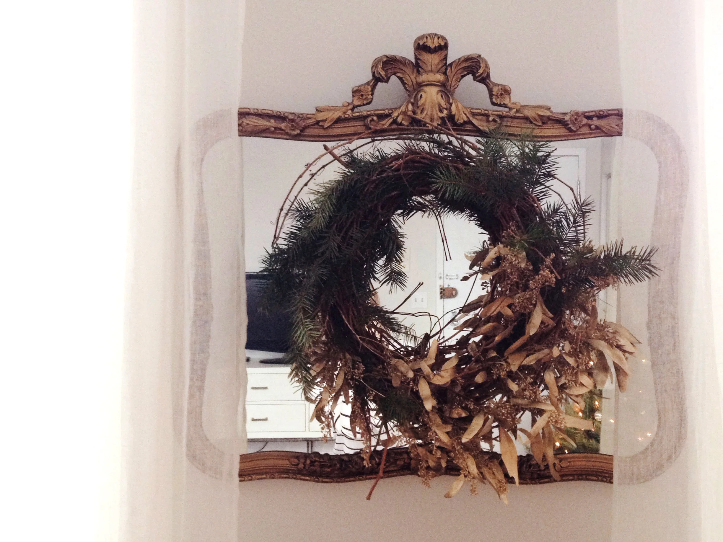 wreath on mirror.jpg