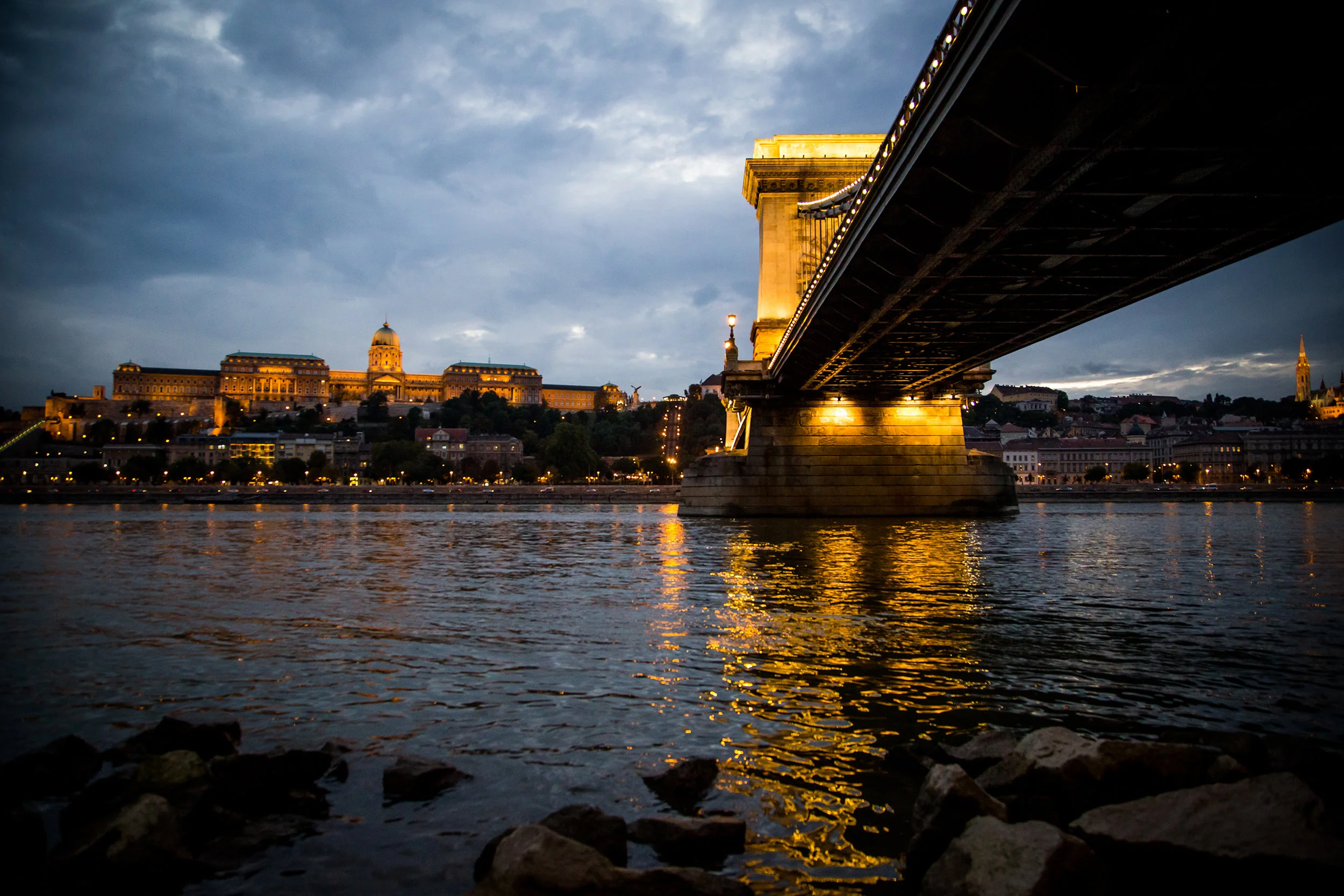 Cityscape_Budapest_2014_9x6x300.jpg
