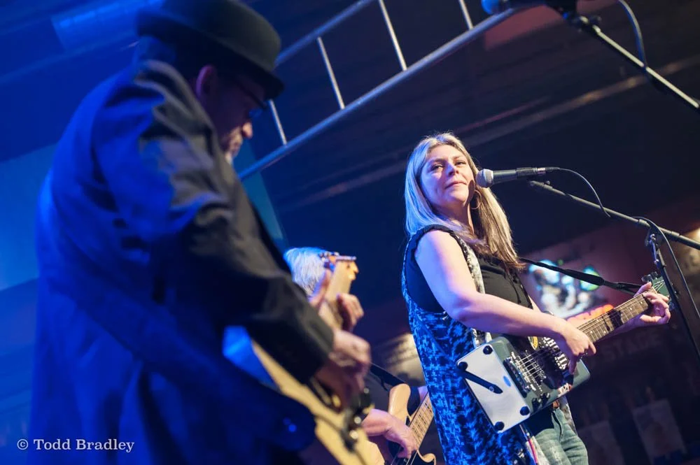 STACY JONES BAND - LIVE MUSIC