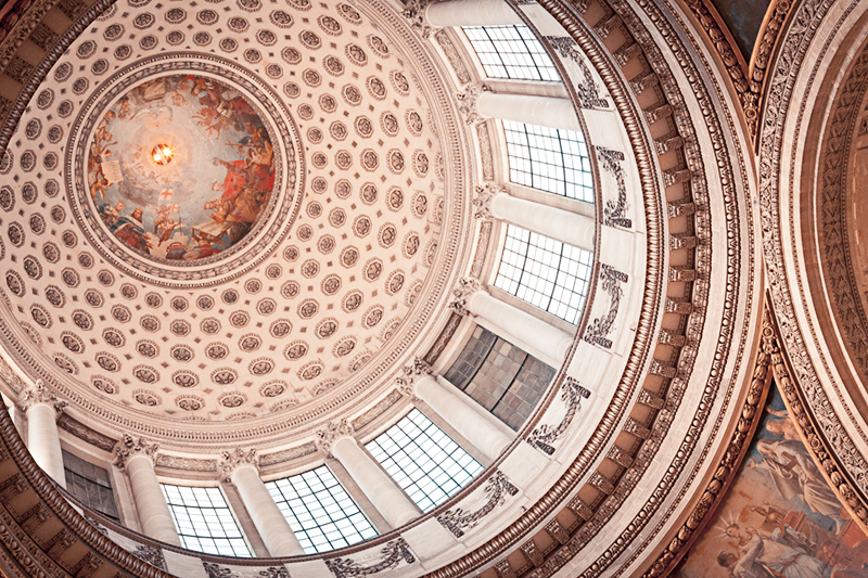 Amazing ceilings in Le Pantheon