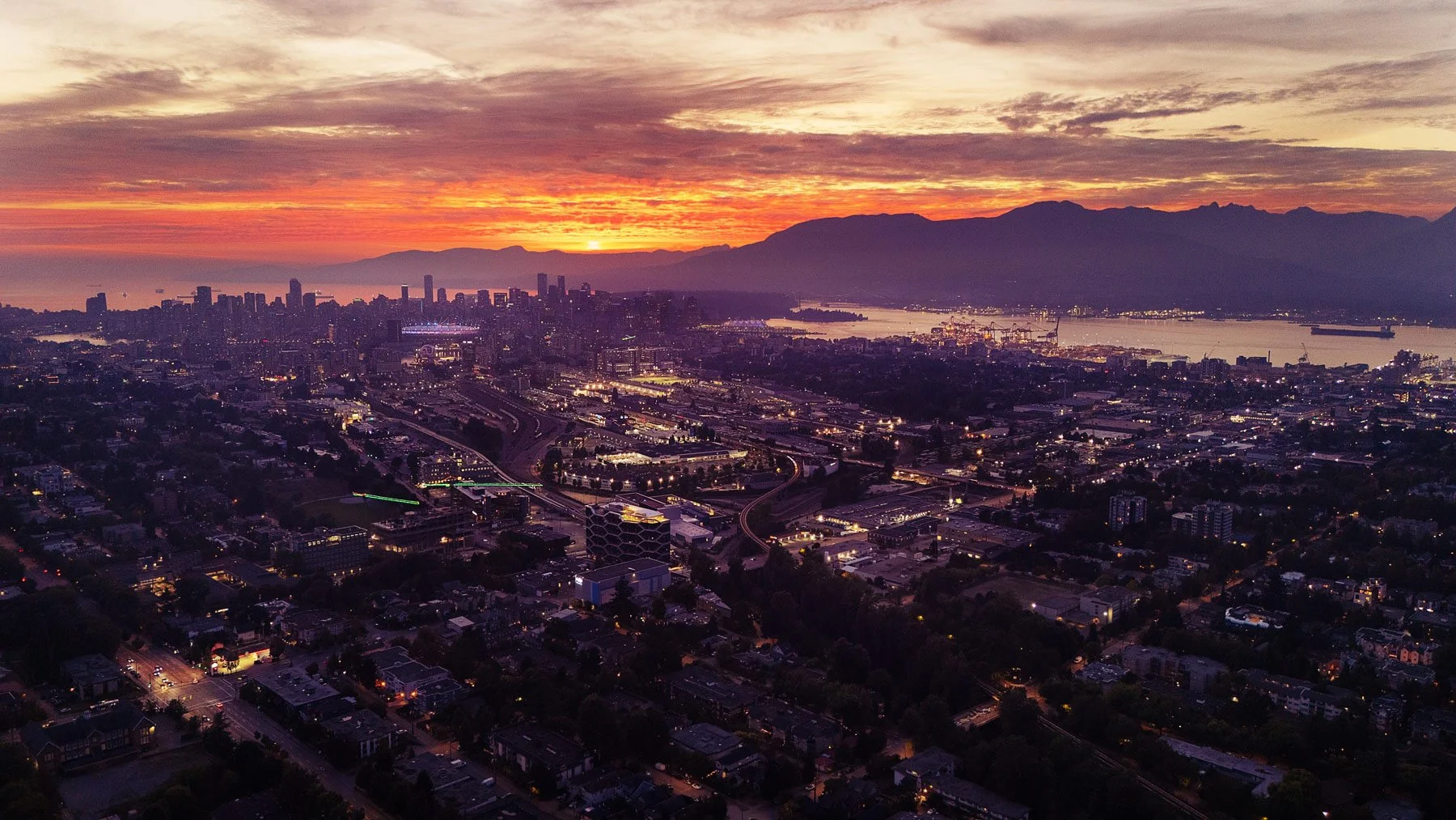 Vansunset_web_sharp.jpg
