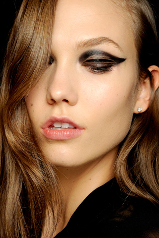 Lanvin-Fall-2012-RTW-Backstage-Beauty-Karlie-Kloss.jpg