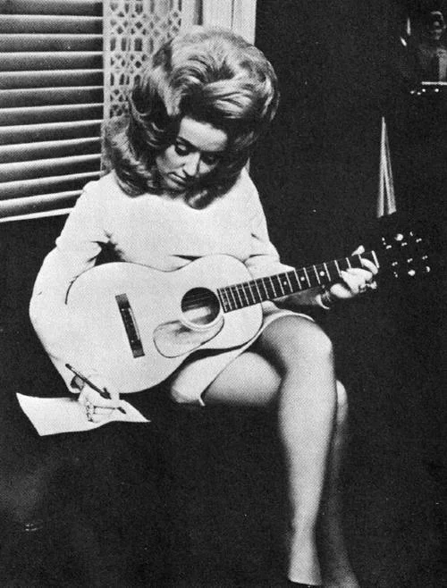 dolly parton-style-3.jpg