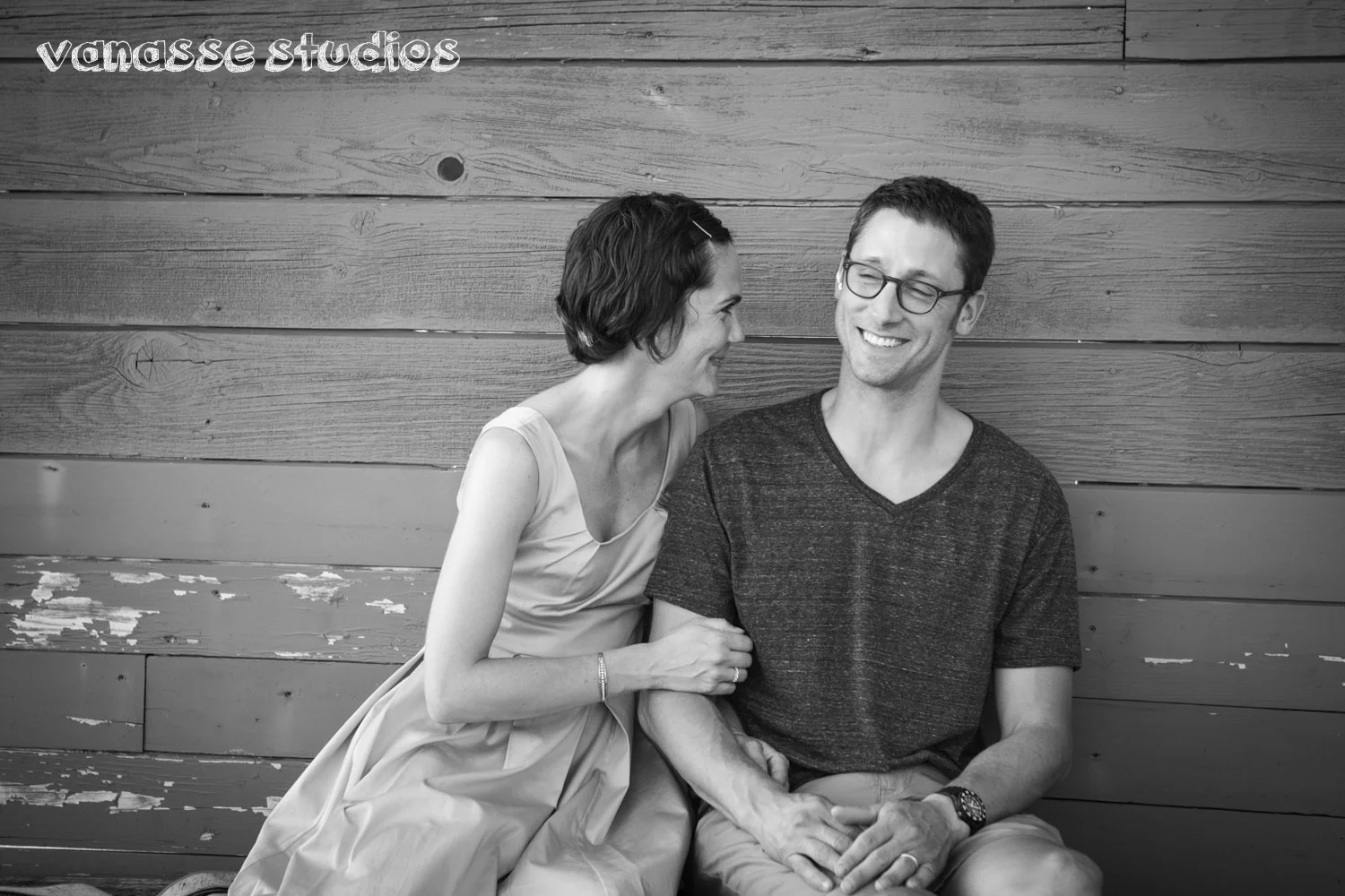 Bainbridge-Seattle-Photographers-Engagement-Couple_003.jpg