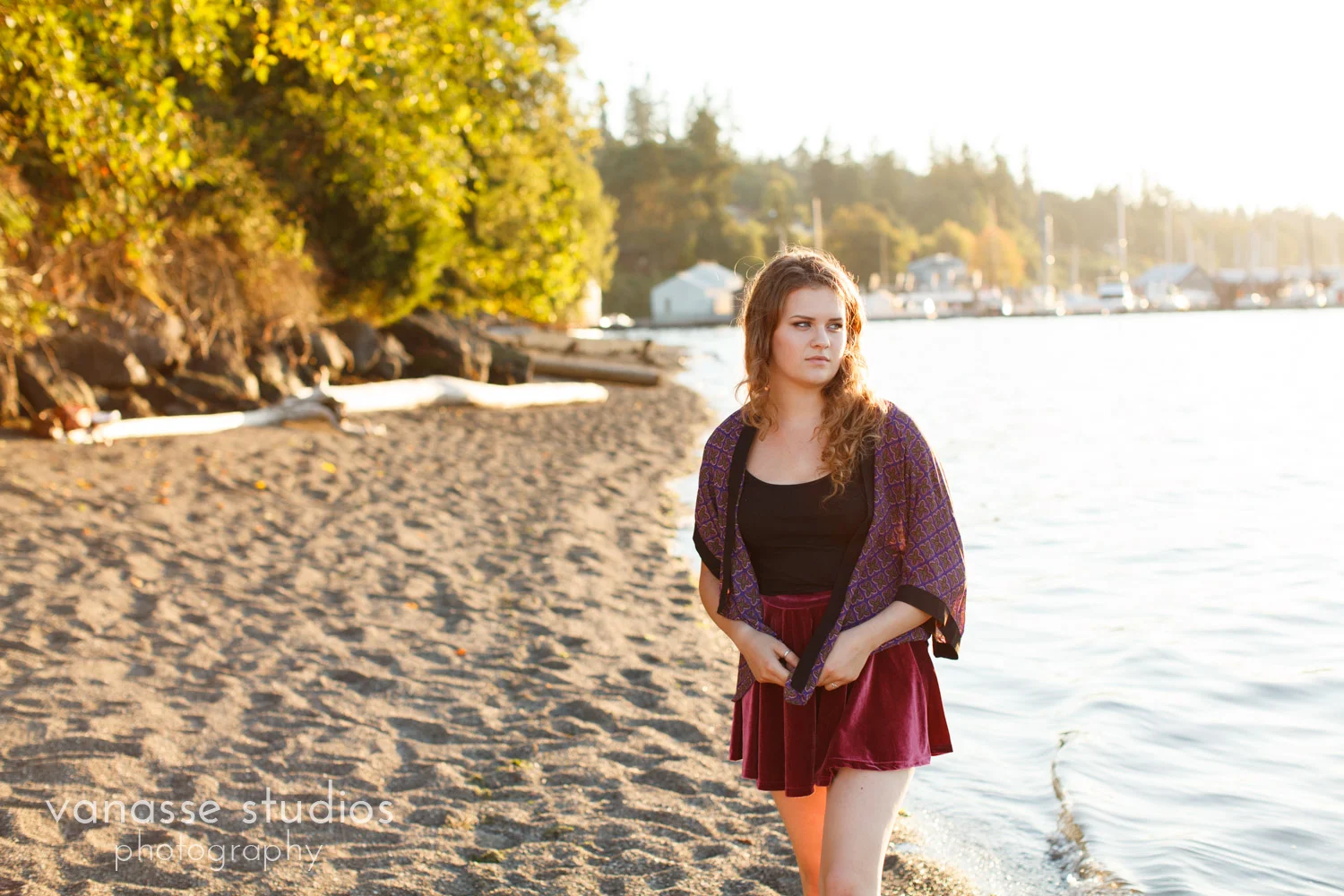 Chloe_Bainbridge-Island-Senior-Photoraphers_022.jpg