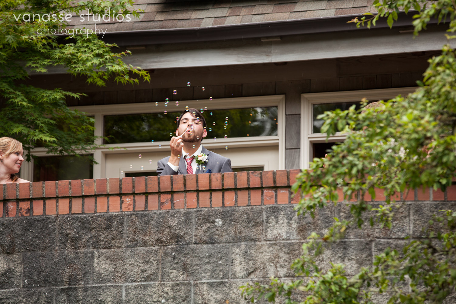 Bainbridge-Island-Wedding-Photographers_LukeLia_030.jpg