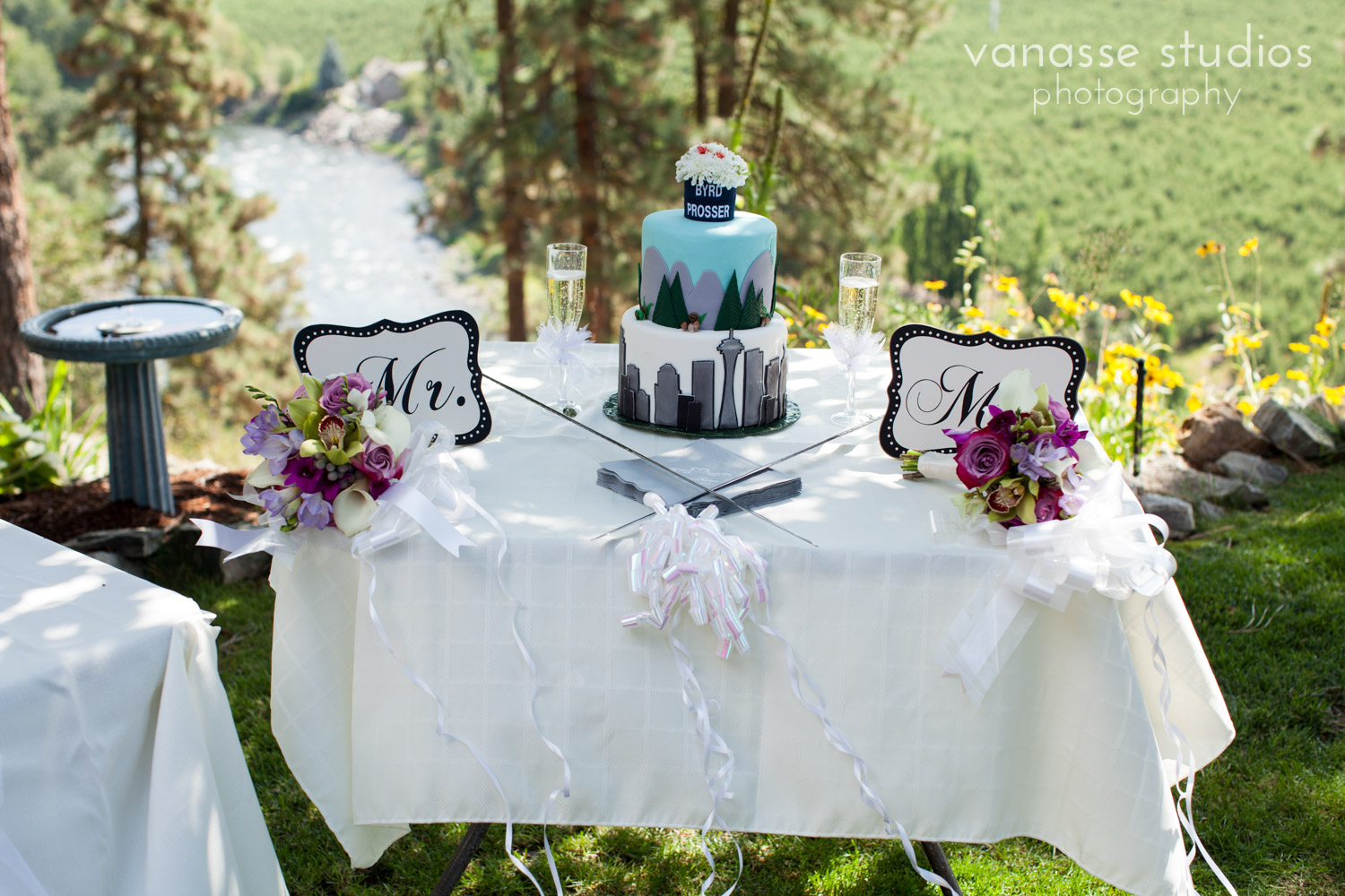 Leavenworth-Wedding-Photographers_AndreaMike_053.jpg