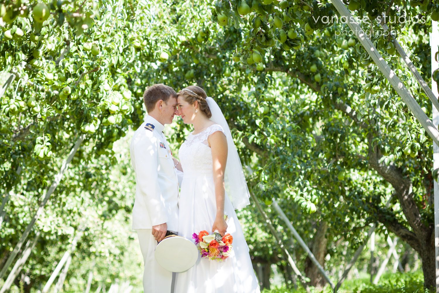 Leavenworth-Wedding-Photographers_AndreaMike_071.jpg