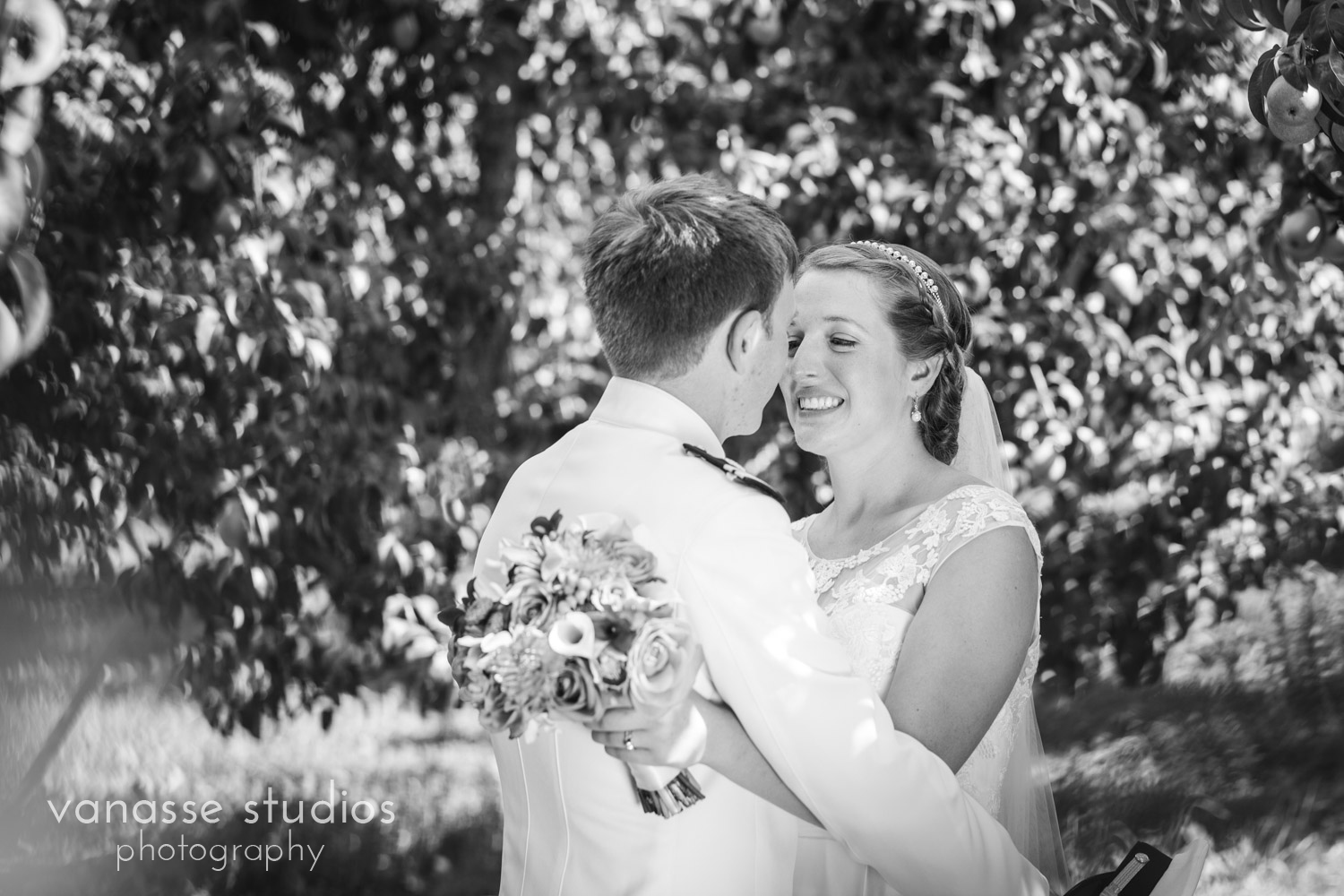 Leavenworth-Wedding-Photographers_AndreaMike_073.jpg