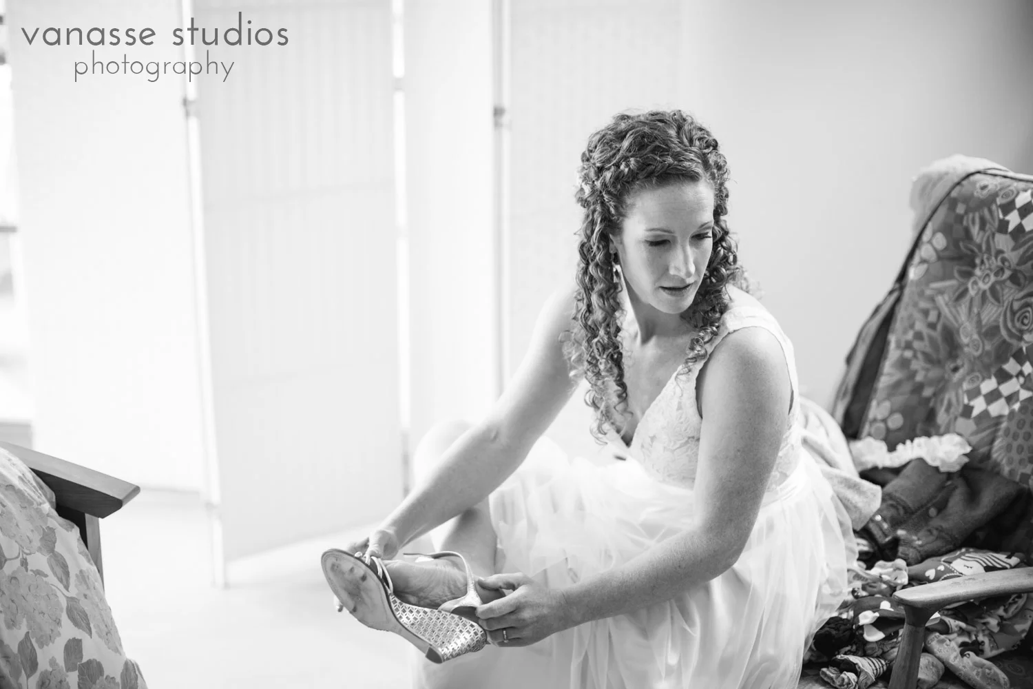 Lummi-Island-Wedidng-Photographers_Alexis-Kevin_Blog_011.jpg