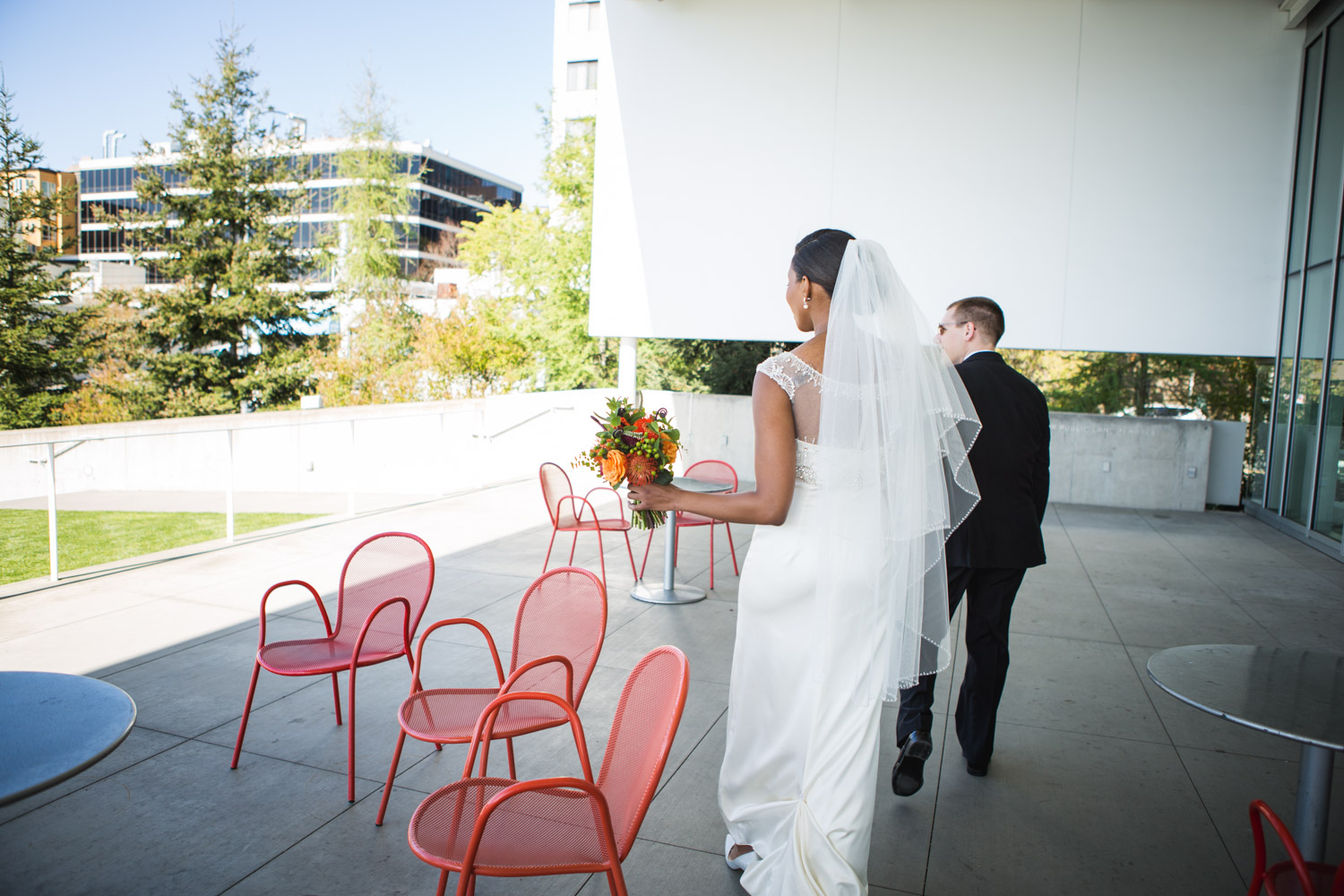 ZenziandCharlesBlog_Seattle-Wedding-Photographers_035.jpg