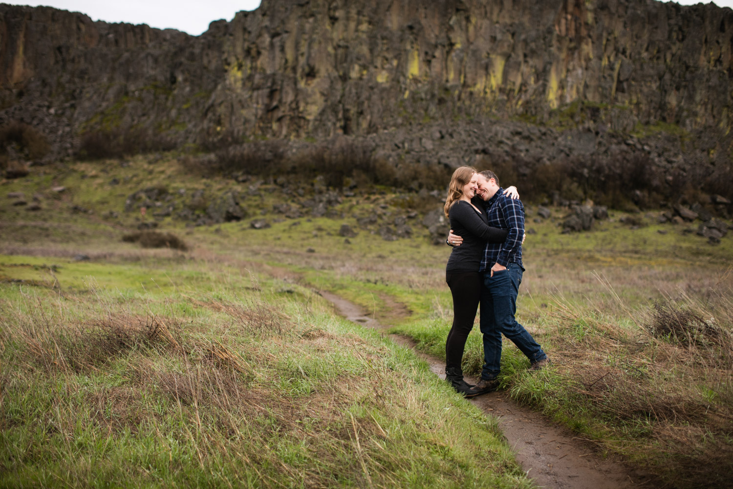 Columbia-River-Gorge-Engagement_CJ_015.jpg