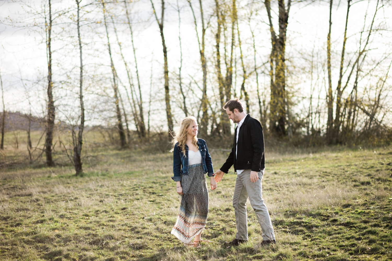 SJ_Portland-Engagement-Photographers-Powell-Butte-Nature-Preserve_010.jpg