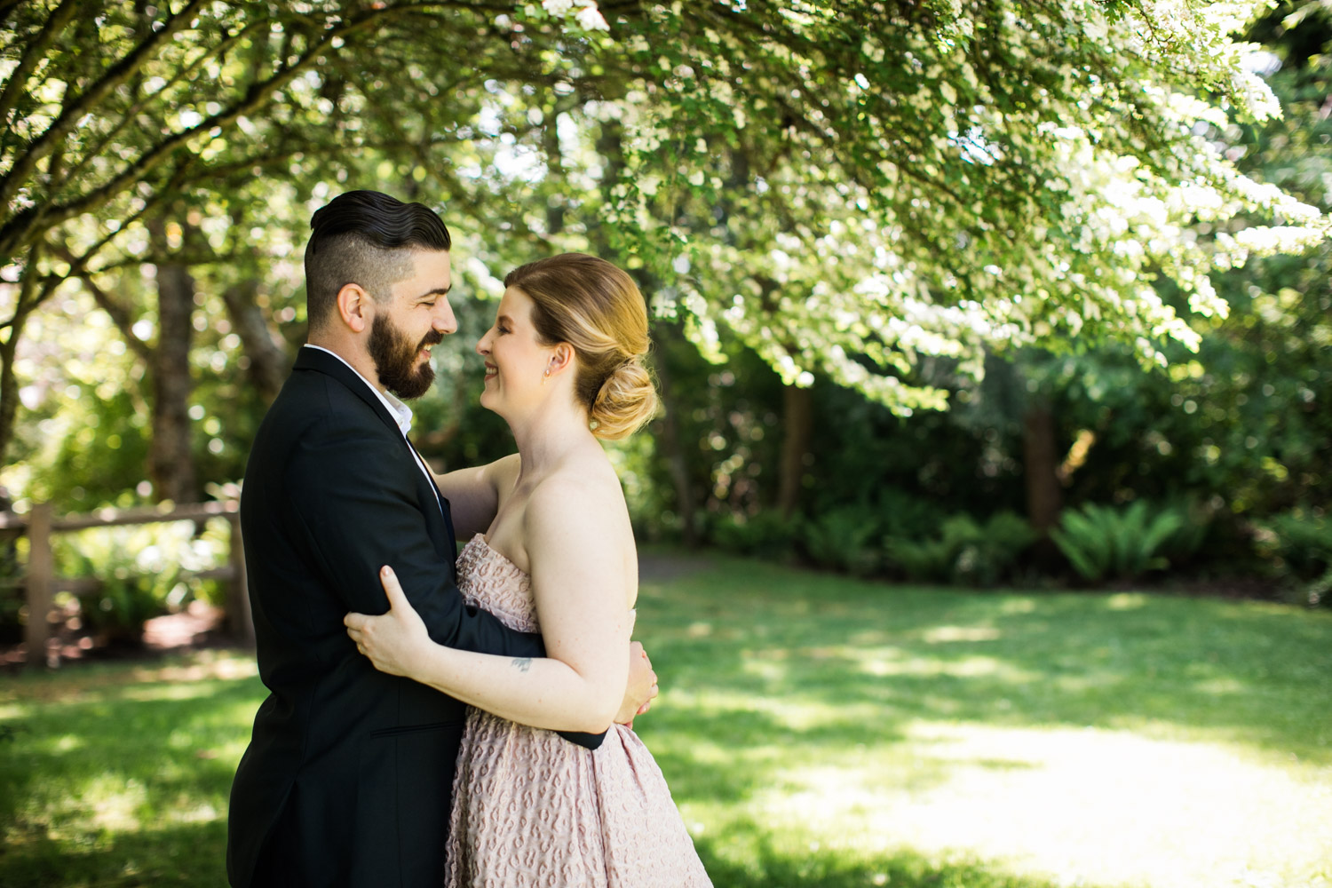 Portland-Elopement-Photographers_AK_015.jpg